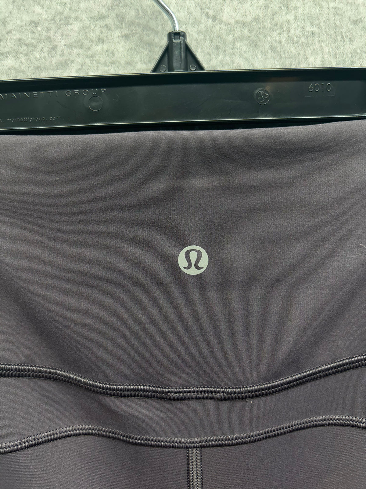 Lululemon In Movement Short Everlux 2.5" Size 2 Moonphase