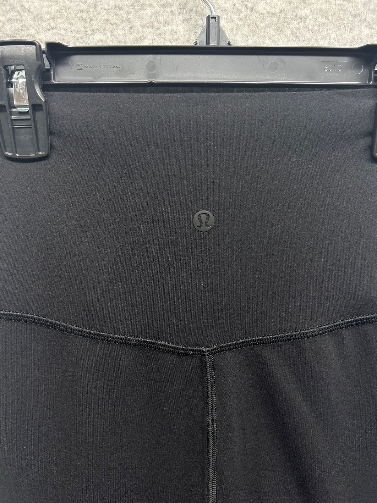 Lululemon Nulu Slim-Fit High-Rise Skirt Size 4 Black