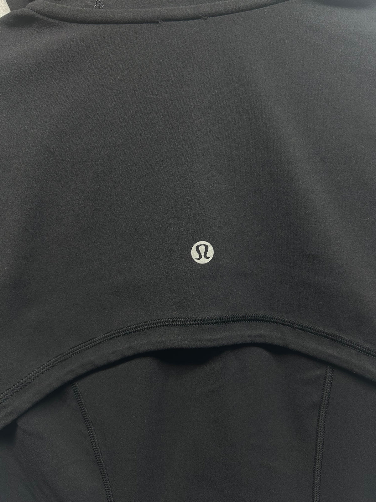 Lululemon Hooded Define Jacket Nulu Size 2 Black (Fourth Release)