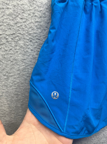 Lululemon Hotty Hot Low-Rise Lined Short 4" Size 4 Poolside