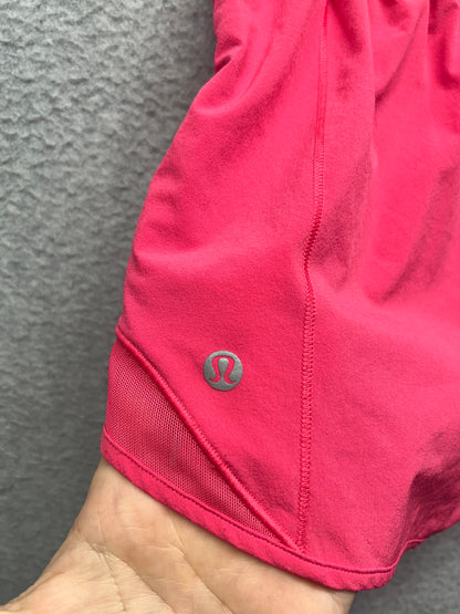 Lululemon Hotty Hot High-Rise Lined Short 4" Size 4 Lip Gloss