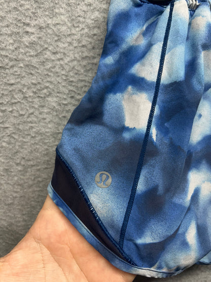 Lululemon Hotty Hot Short II Long 4" Size 2 Mini Blush Blossom Alpine White Midnight Navy / Midnight Navy