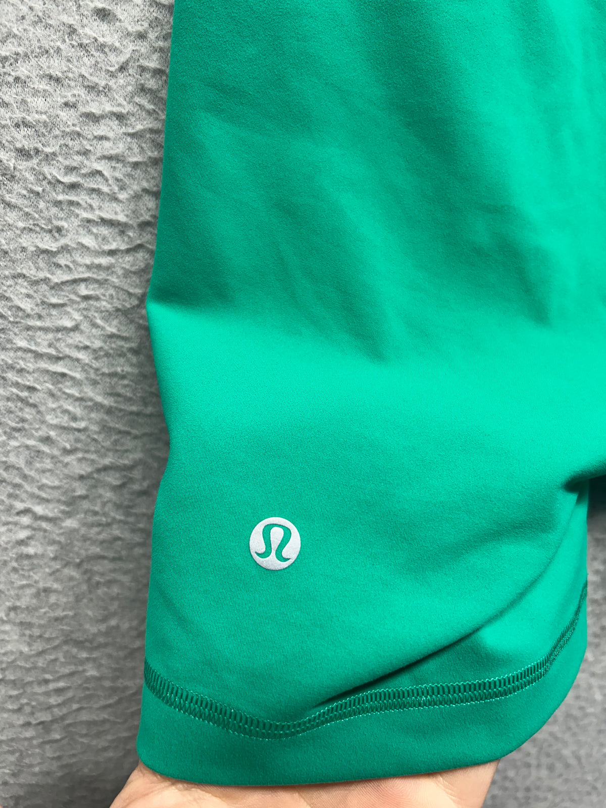 Lululemon Wunder Train High-Rise Short 6" Size 4 Kelly Green