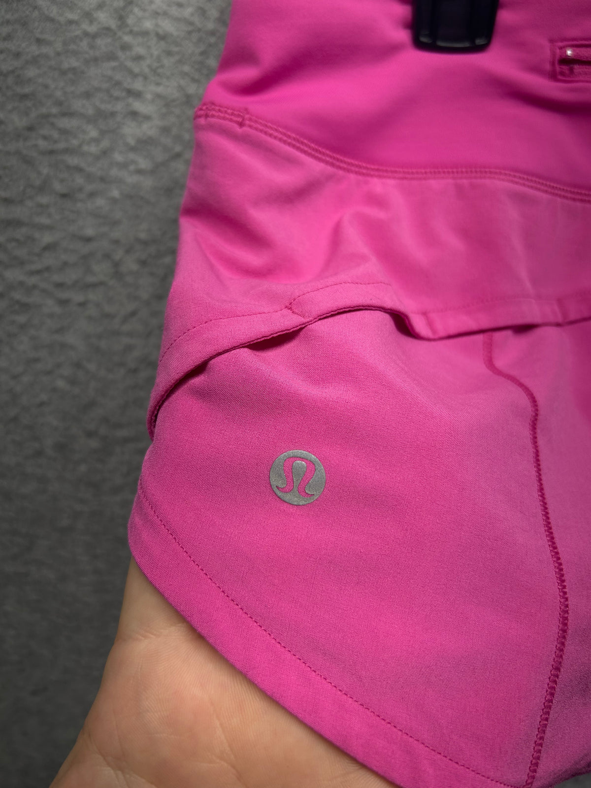 Lululemon Speed Up Low-Rise Lined Short 2.5" Size 4 Pow Pink