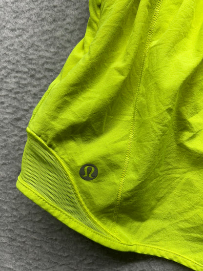 Lululemon Hotty Hot Short II Long 4" Size 0 Highlight Yellow