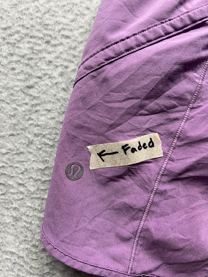 Lululemon Track That Mid-Rise Lined Short 5" Size 0 Wisteria Purple