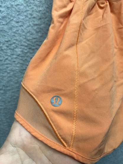 Lululemon Hotty Hot Low Rise Short 4" Size 0 Golden Apricot