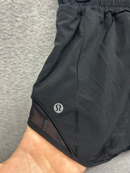 Lululemon Hotty Hot Short High-Rise 2.5" Size 2 Black (Second Release)