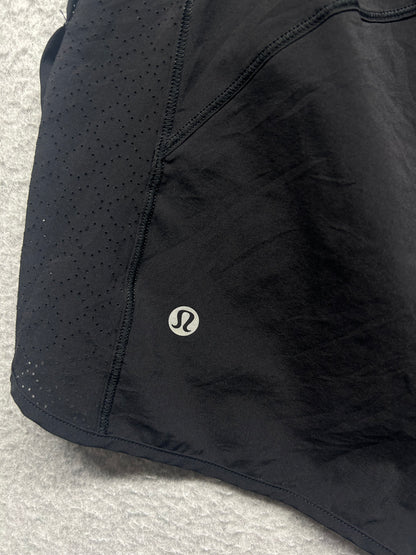 Lululemon Real Quick Short Perforated 3.5" Size 6 Black