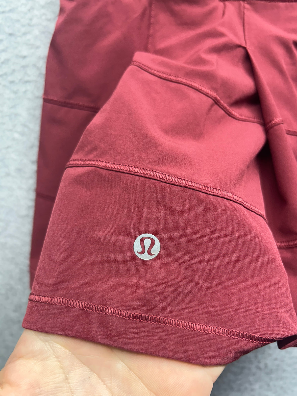 Lululemon Pace Rival Skirt 13" Size 6 Chianti