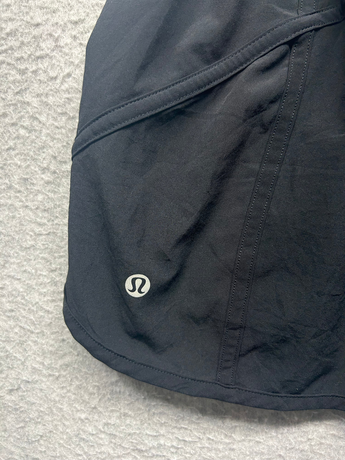 Lululemon Tracker Short V 4" Size 6 Black