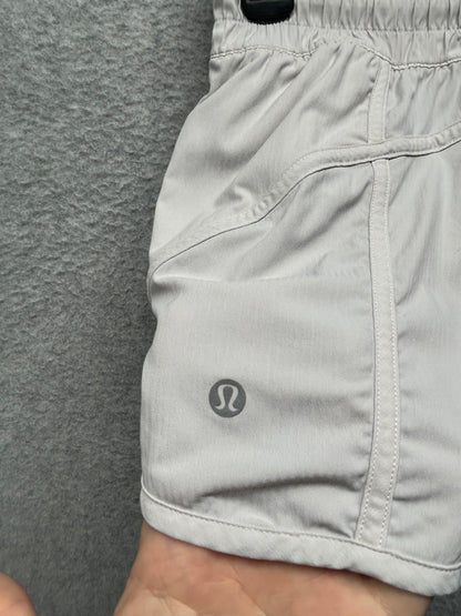 Lululemon Tracker Short V 4" Size 6 White