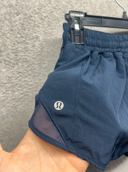 Lululemon Hotty Hot Low-Rise Lined Short 2.5" Size 6 True Navy