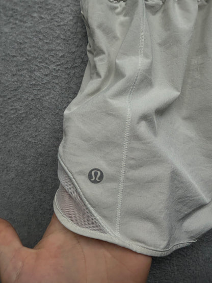 Lululemon Hotty Hot High-Rise Lined Short 4" Size 6 Bone