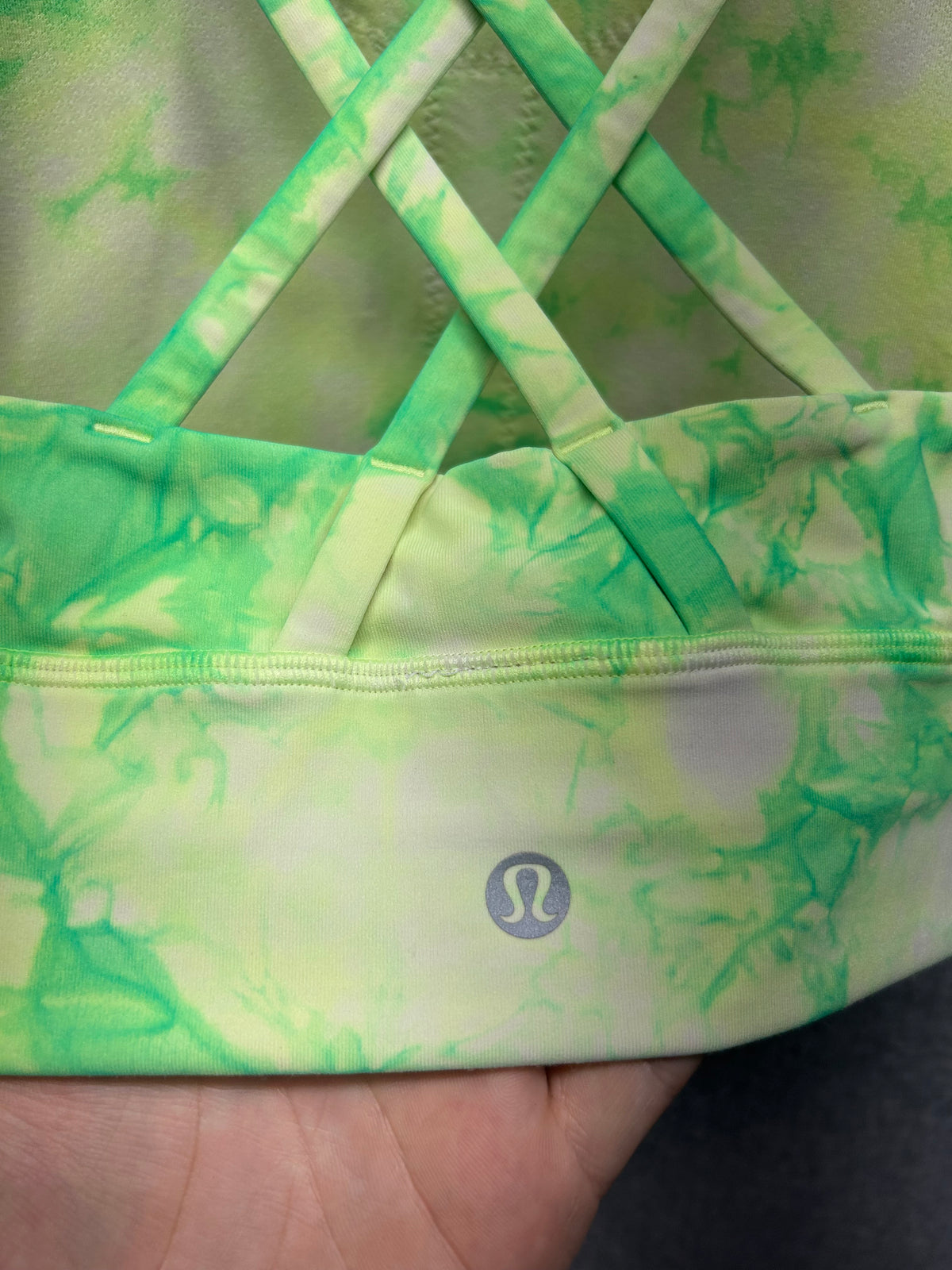 Lululemon Energy Bra High Neck Long Line Shibori Size 6 Dual Shibori White Highlight Yellow Highlight Green
