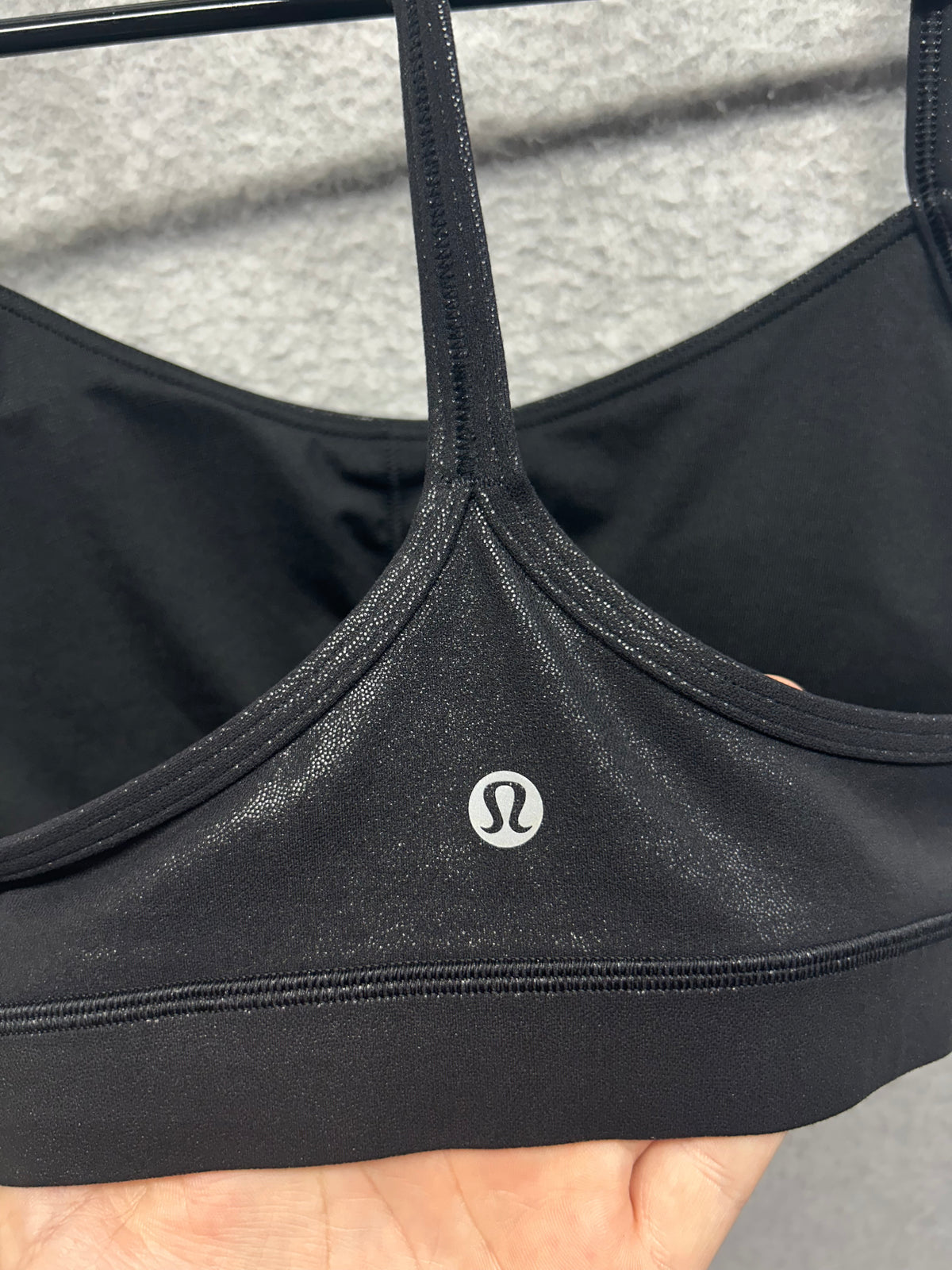 Lululemon Flow Y Nulu Bra Shine Size 6 Radiate Foil Print Black