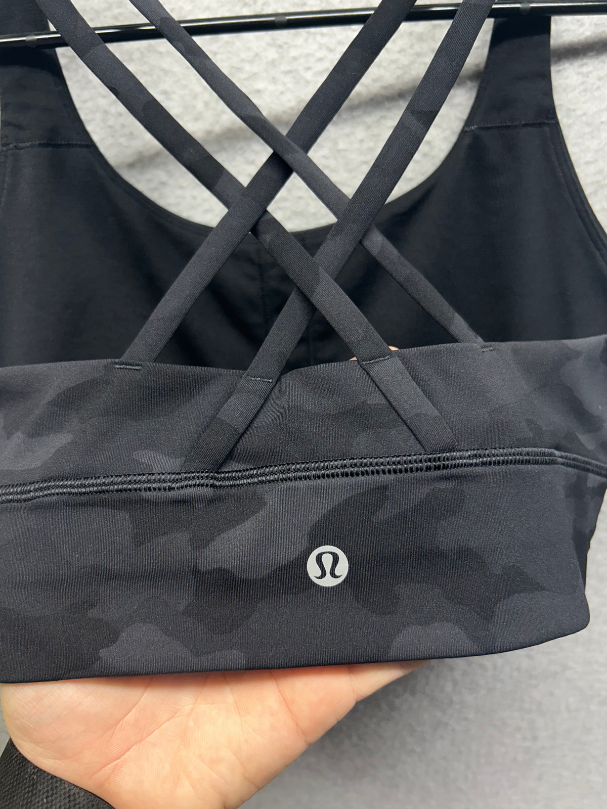Lululemon Energy Bra Long Line Size 8 Heritage 365 Camo Deep Coal Multi