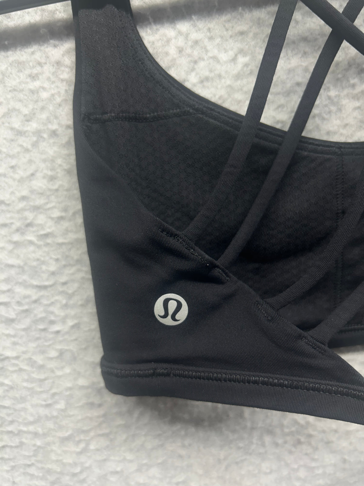 Lululemon Free To Be Bra Wild Size 2 Black