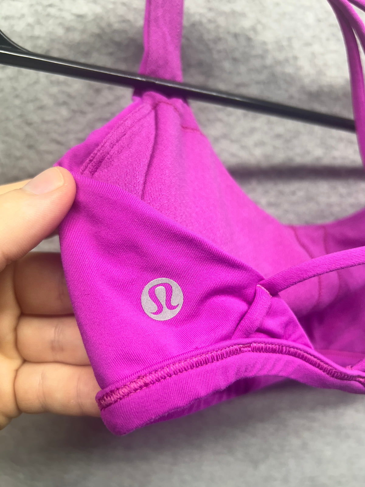 Lululemon Free To Be Zen Bra Size 2 Polar Pink