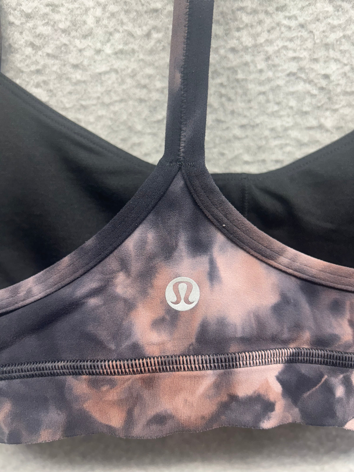 Lululemon Flow Y Bra Nulu Size 4 Diamond Dye Graphite Grey Pink Pastel
