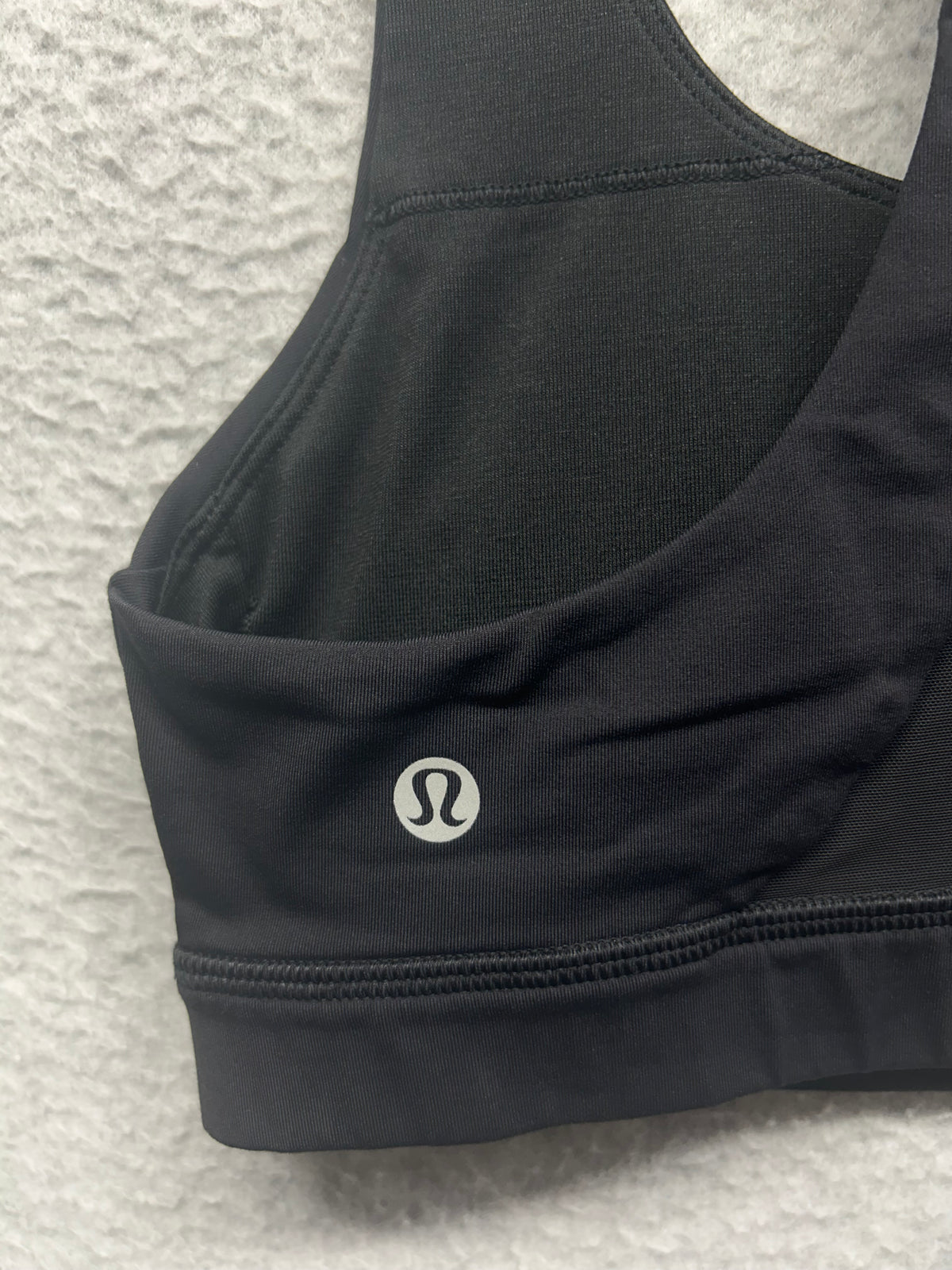 Lululemon Invigorate Bra Size 4 Black