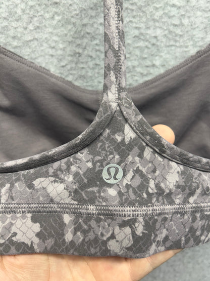 Lululemon Flow Y Bra Nulu Size 4 Hideaway Camo Lunar Rock Multi