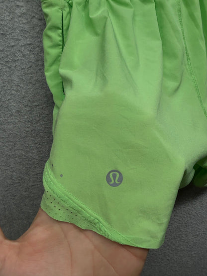 Lululemon Hotty Hot High-Rise Short 4" Special Edition Size 8 Scream Green Light
