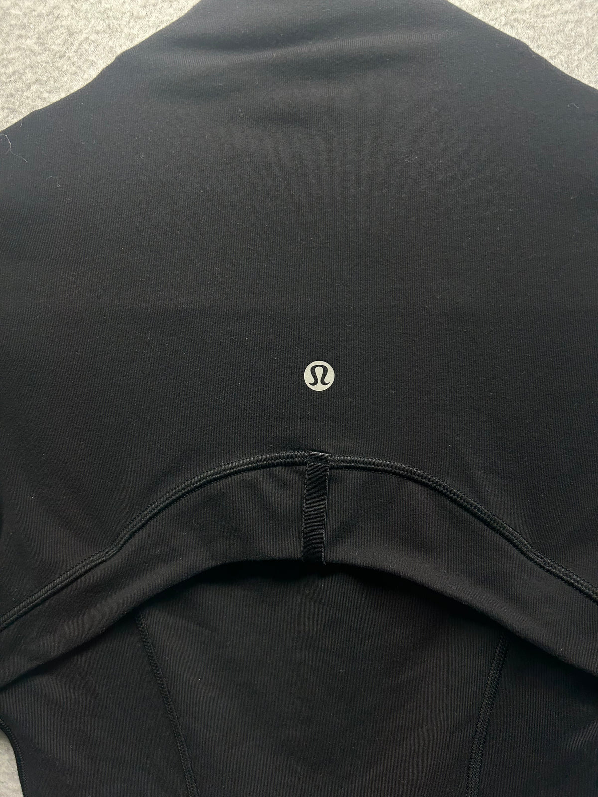 Lululemon Define Jacket Size 4 Black (Second Release)