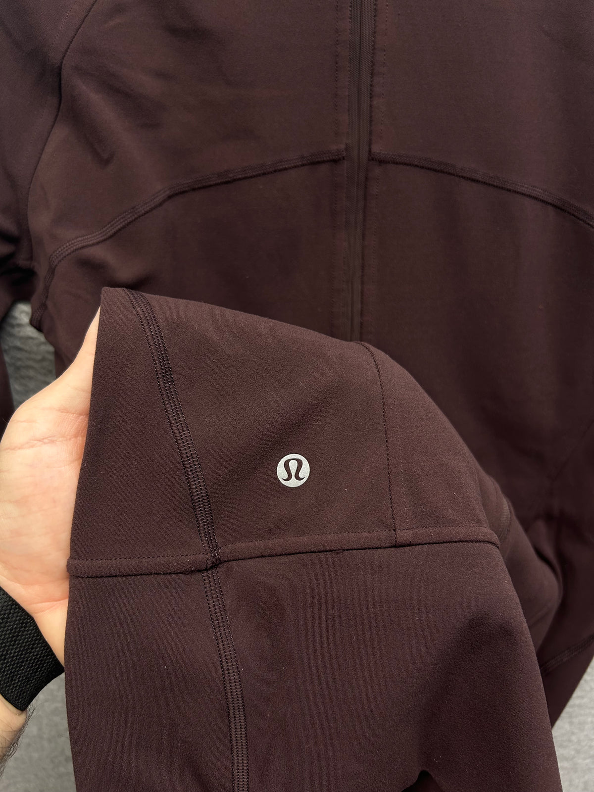 Lululemon Contour Jacket Size 10 Pelt
