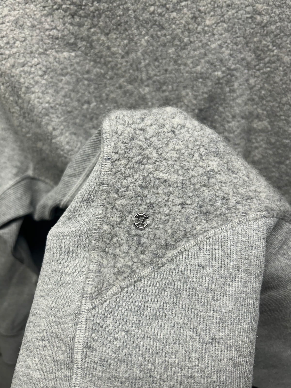 Lululemon Stand Out Sherpa Jacket Size 12 Heathered Core Light Grey / Silver Drop
