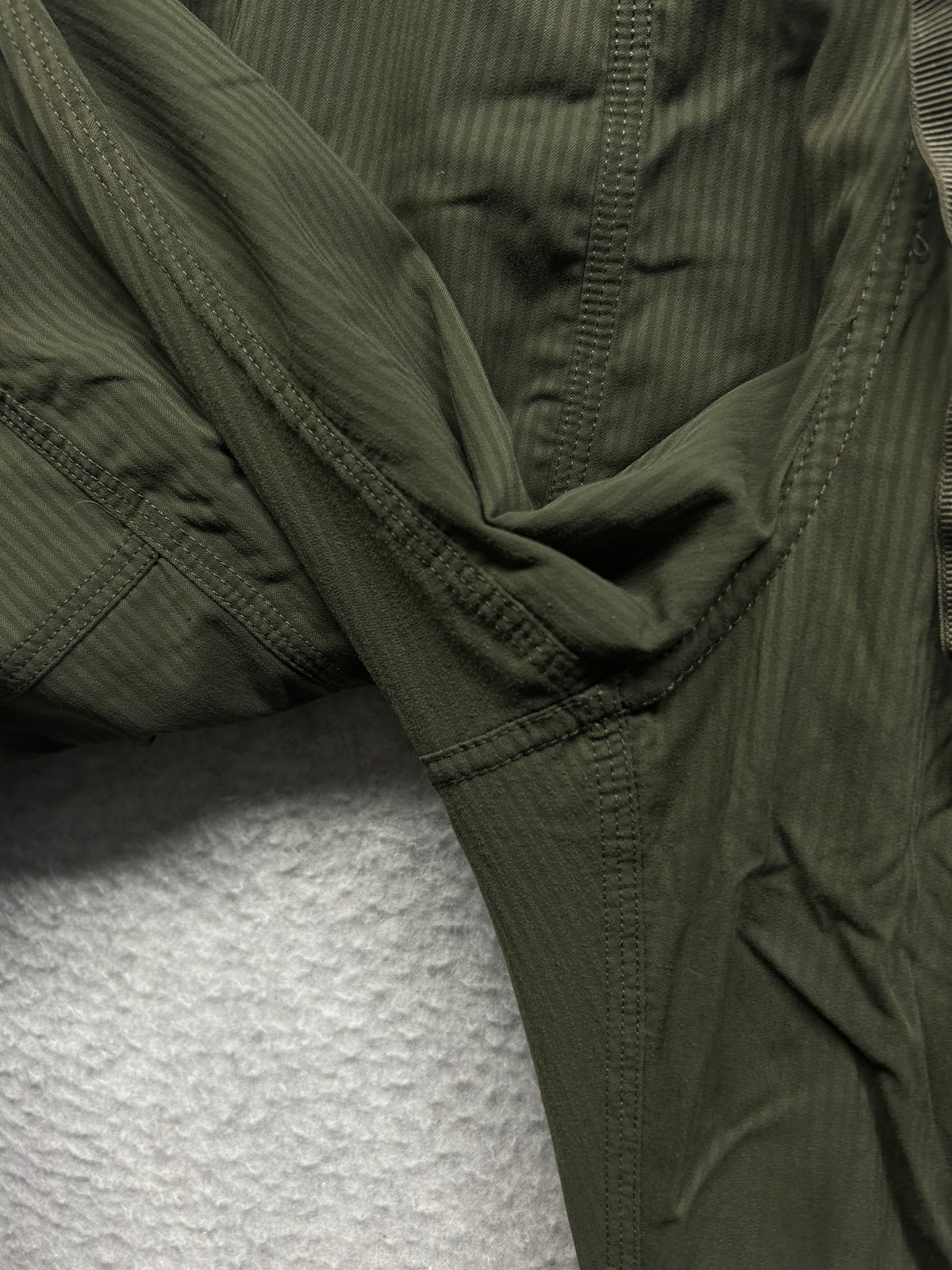 Lululemon Dance Studio Pant III (Regular) Unlined 32" Size 12 Dark Olive