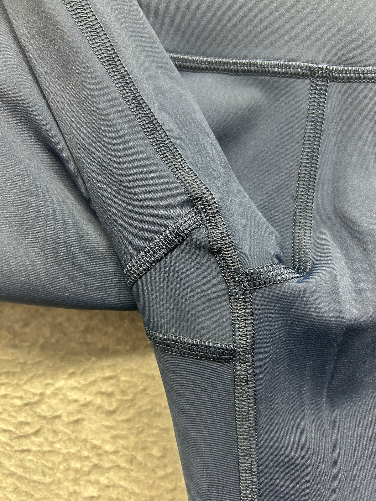 Lululemon Fast & Free 7/8 Tight II Non-Reflective Nulux 25" Size 6 True Navy