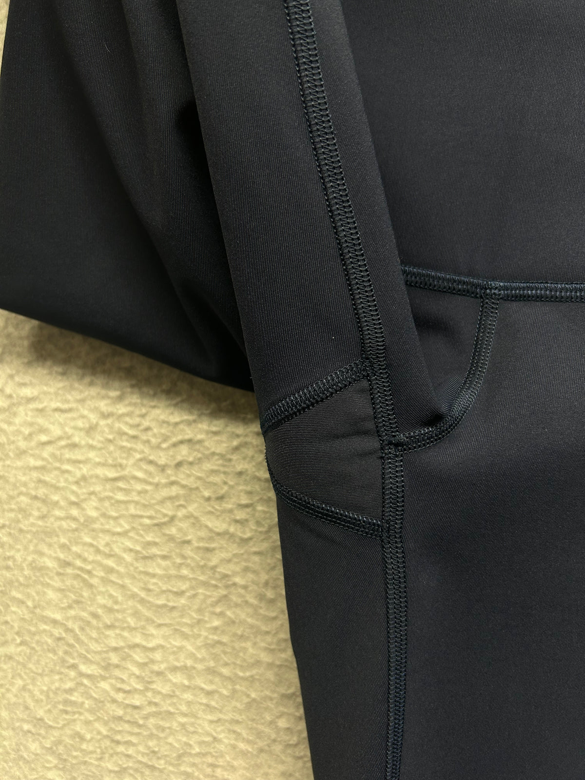 Lululemon Wunder Under Scalloped Hem High-Rise Crop 23" Luxtreme Size 4 True Navy