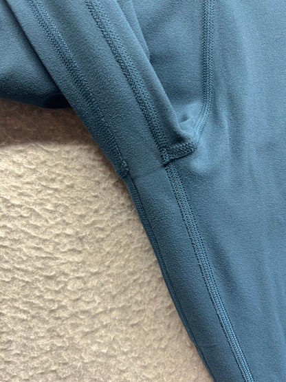 Lululemon Align Crop 21" Size 8 Night Diver