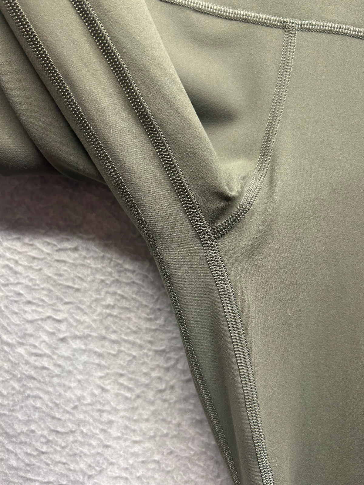 Lululemon Align High-Rise Mini-Flared Pant 28" Size 8 Grey Sage