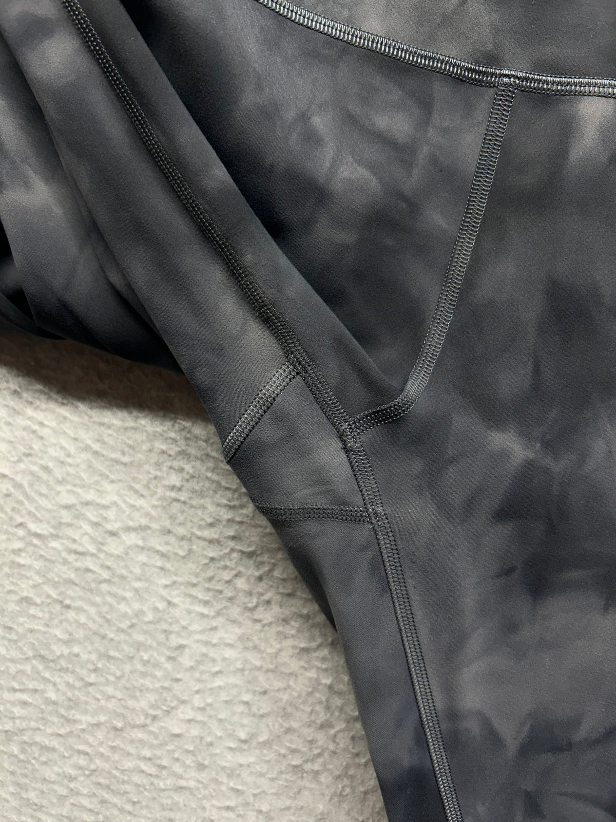 Lululemon Wunder Train High-Rise Tight 25" Size 10 Diamond Dye Pitch Grey Graphite Grey
