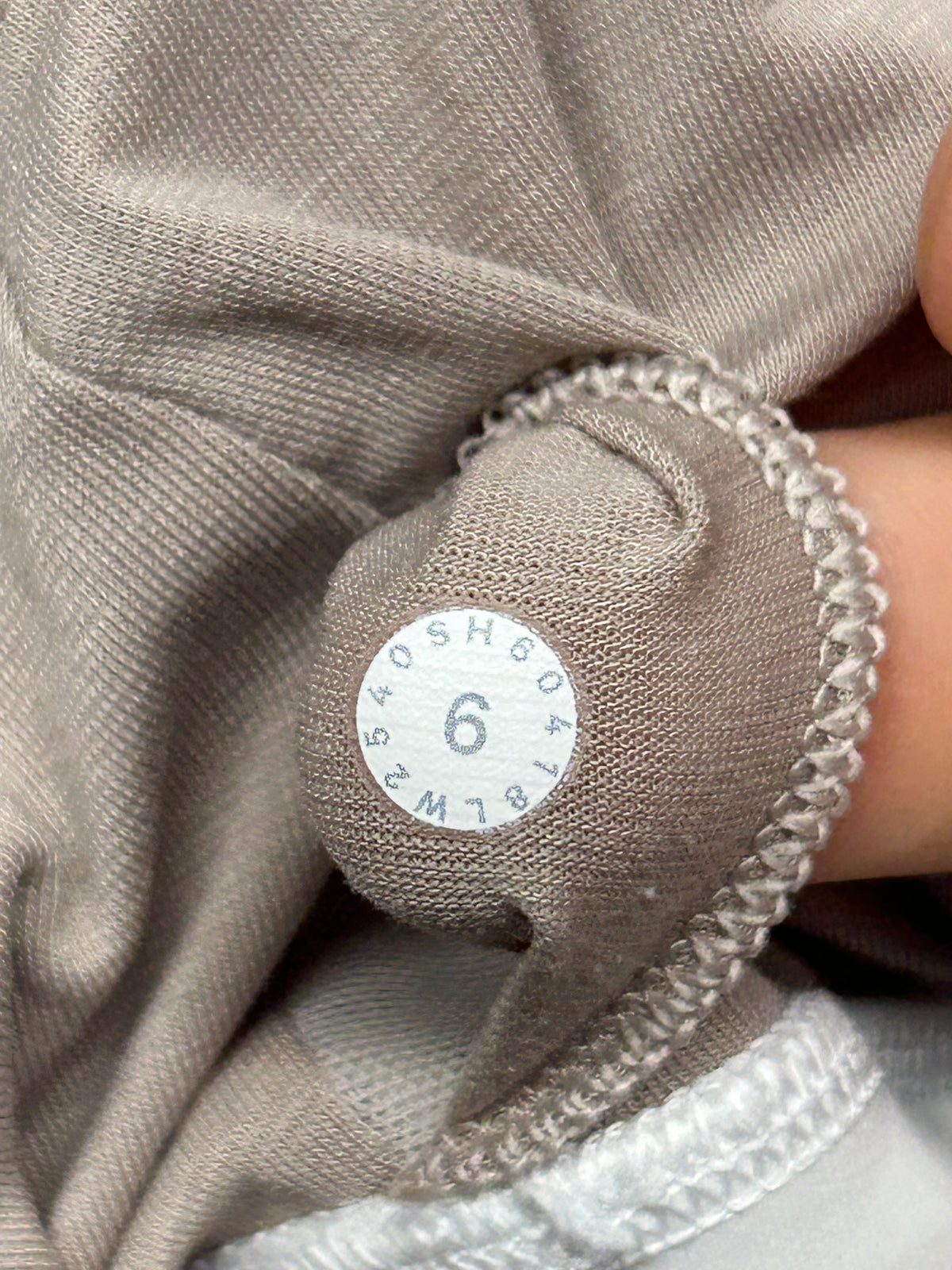 Lululemon Energy Bra Size 6 White
