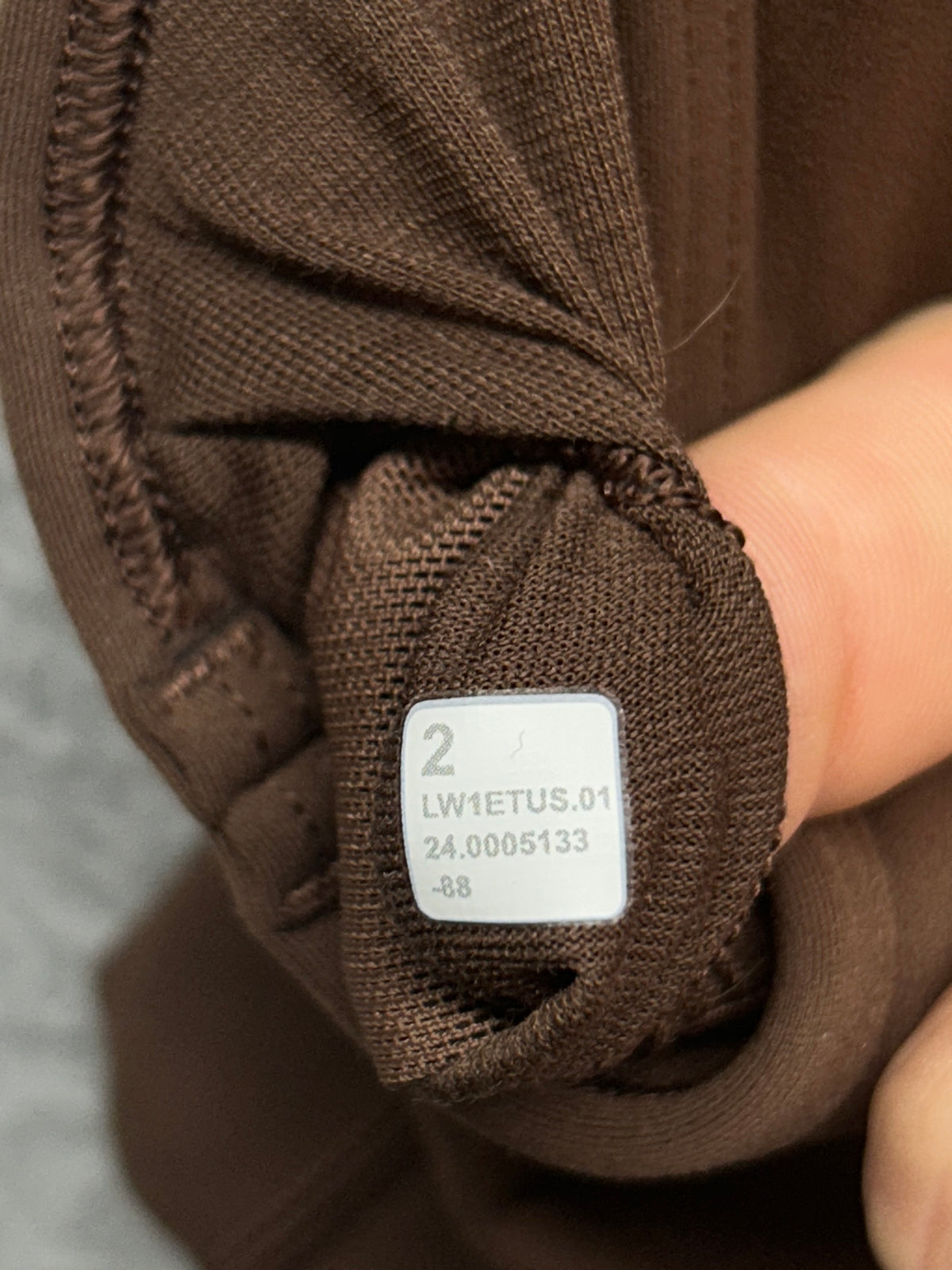 Lululemon Mastered Motion Cropped Tank Size 2 Brown