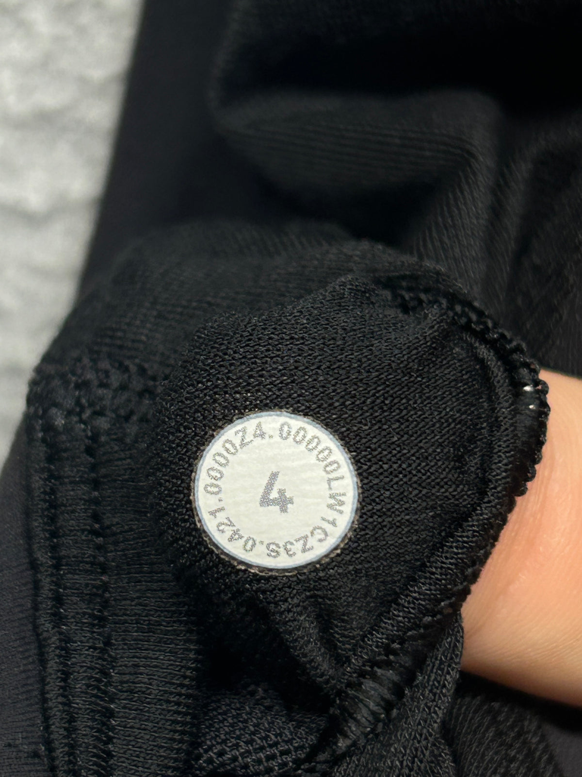 Lululemon Invigorate Training Tank Top Size 4 Black