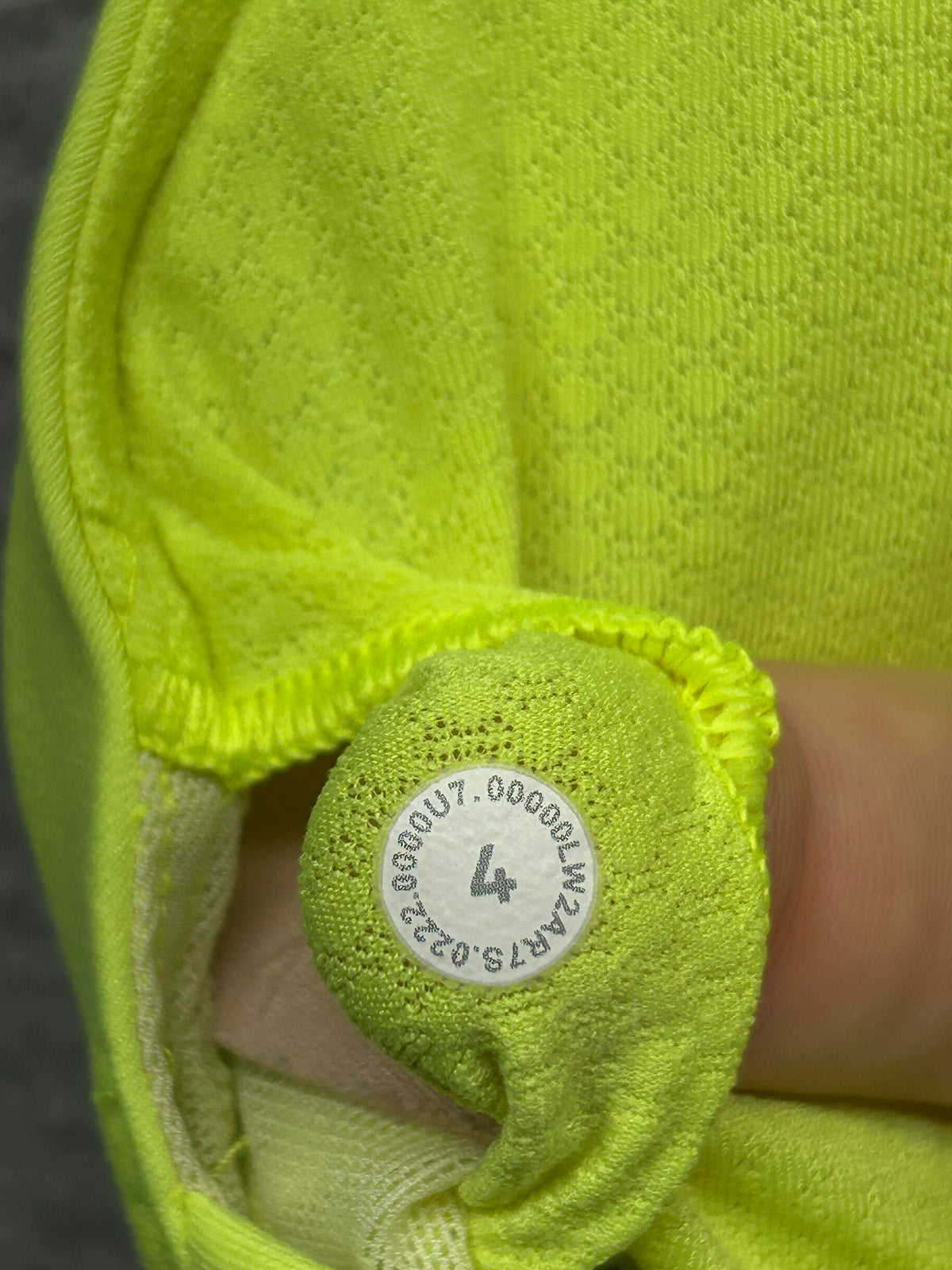 Lululemon Free To Be Bra Wild Light Support, A/B Cup Size 4 Highlight Yellow
