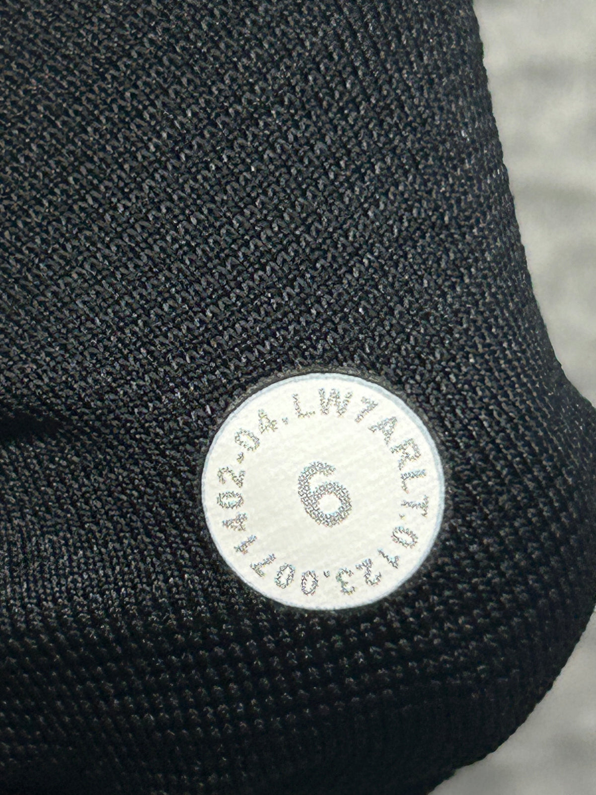 Lululemon Hotty Hot Short II Long 4" Size 6 Black