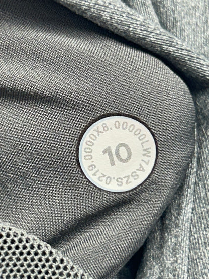 Lululemon On The Fly Short 2.5" Size 10 Heathered Slate