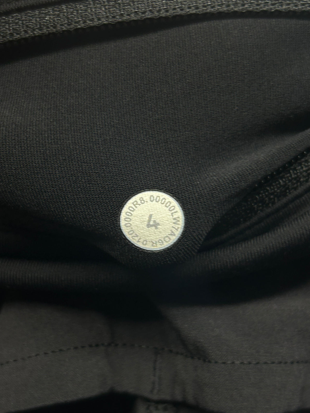 Lululemon Speed Up Short 2.5" Size 4 Black