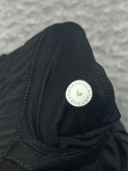 Lululemon Hotty Hot Short High-Rise Long 4" Size 4 Black