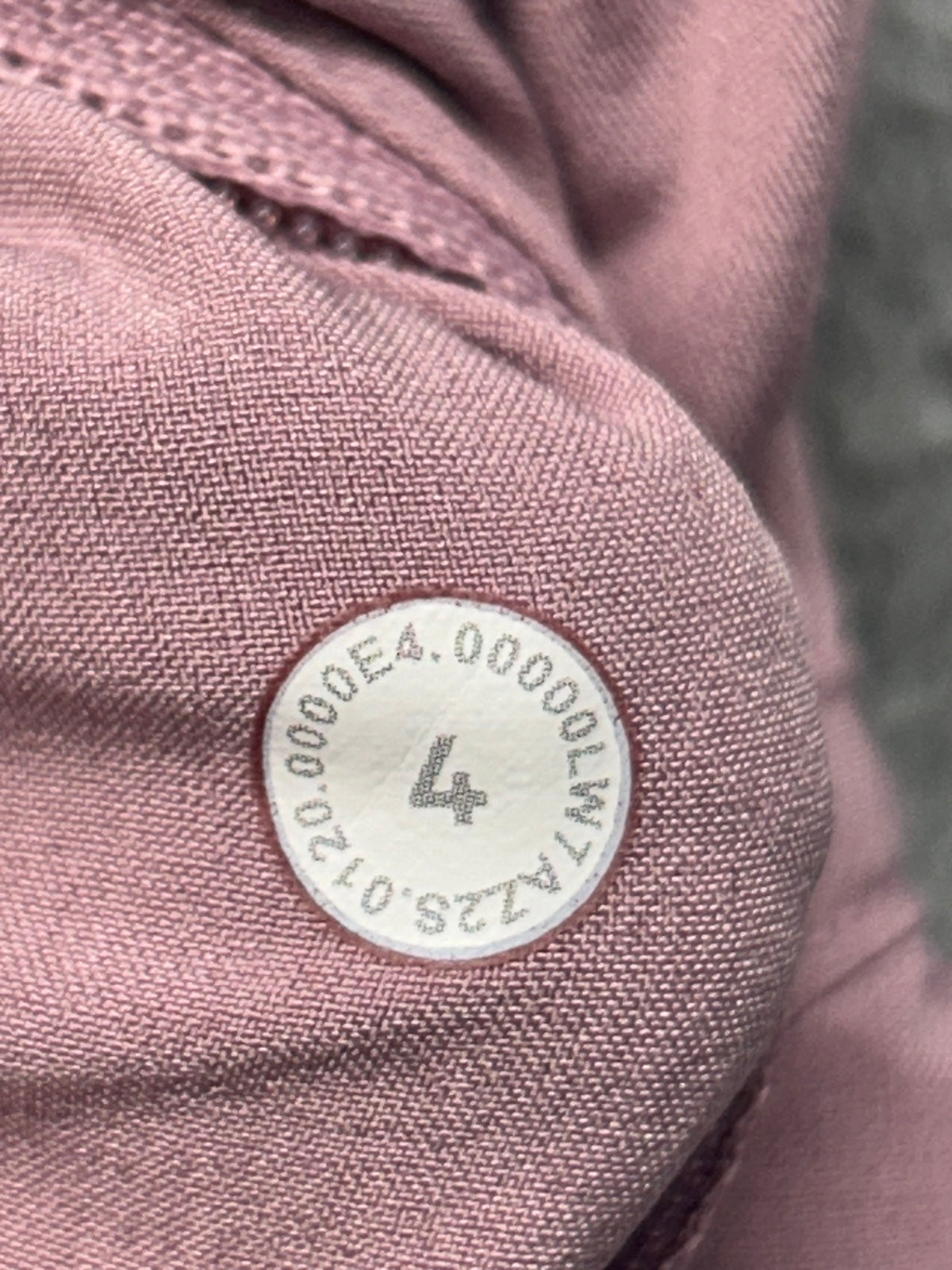 Lululemon Tracker Short V 4" Size 4 Violet Verbena