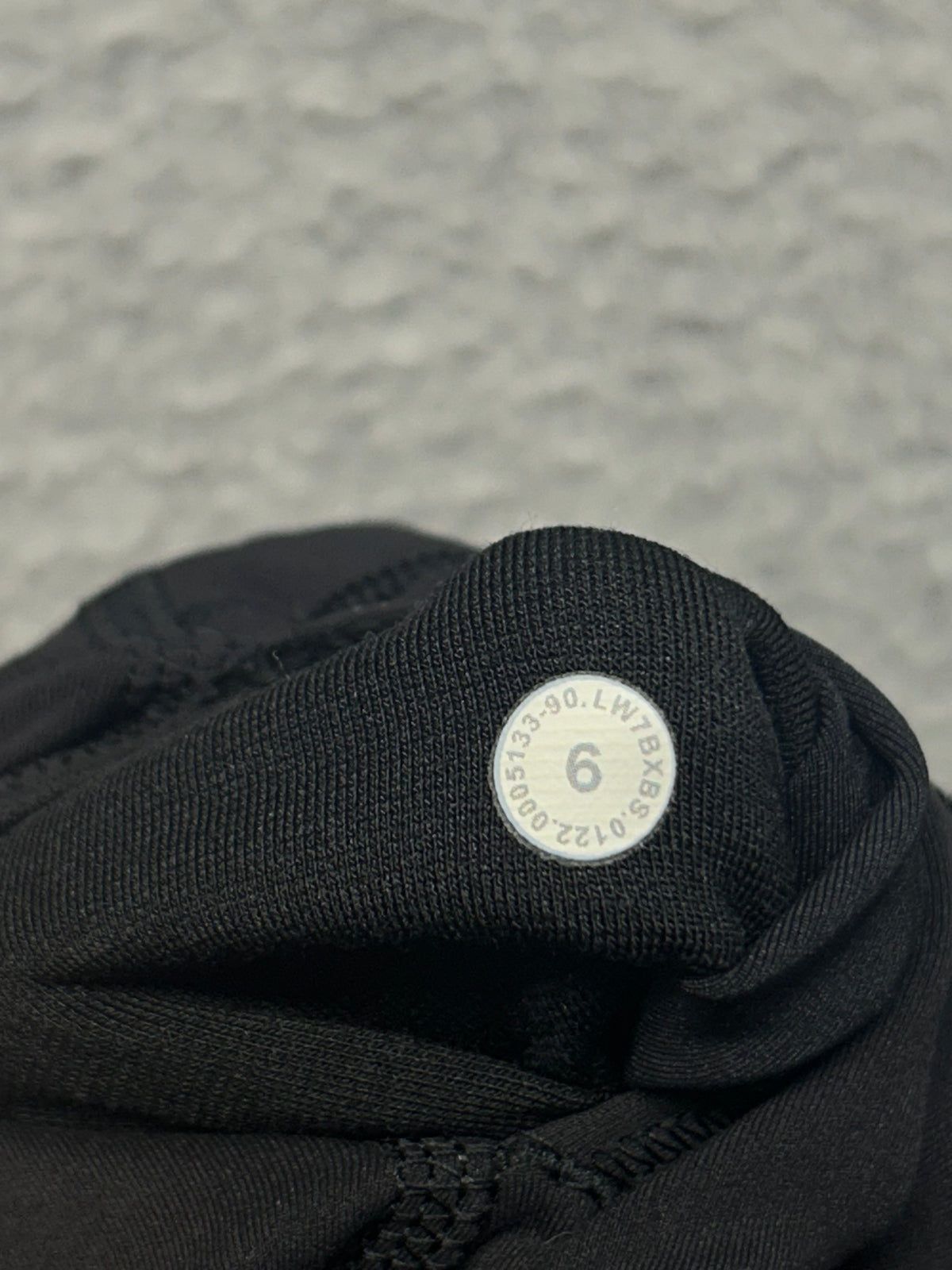Lululemon Wunder Train Contour Fit High-Rise Short 8" Size 6 Black