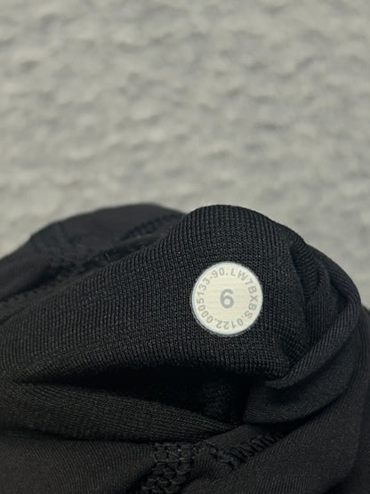 Lululemon Wunder Train Contour Fit High-Rise Short 8" Size 6 Black