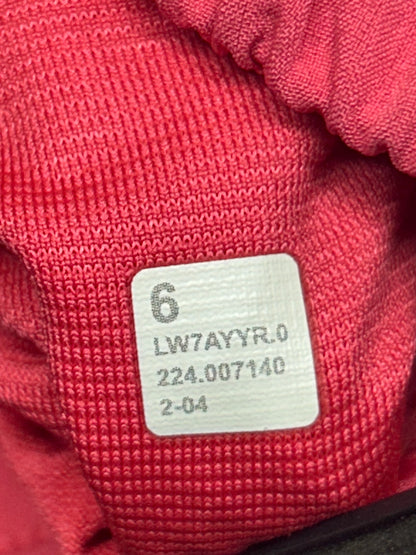 Lululemon Hotty Hot High-Rise Lined Short 2.5" Size 6 Pink