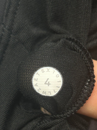 Lululemon Invigorate Bra Size 4 Black