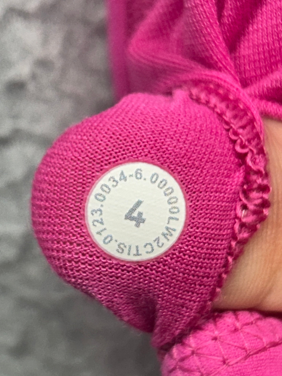 Lululemon Flow Y Bra Nulu Size 4 Calypso Pink
